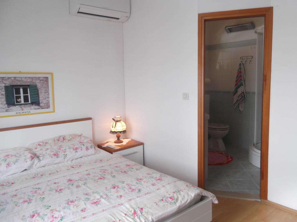 Apartments Vanda Vrboska Zimmer foto
